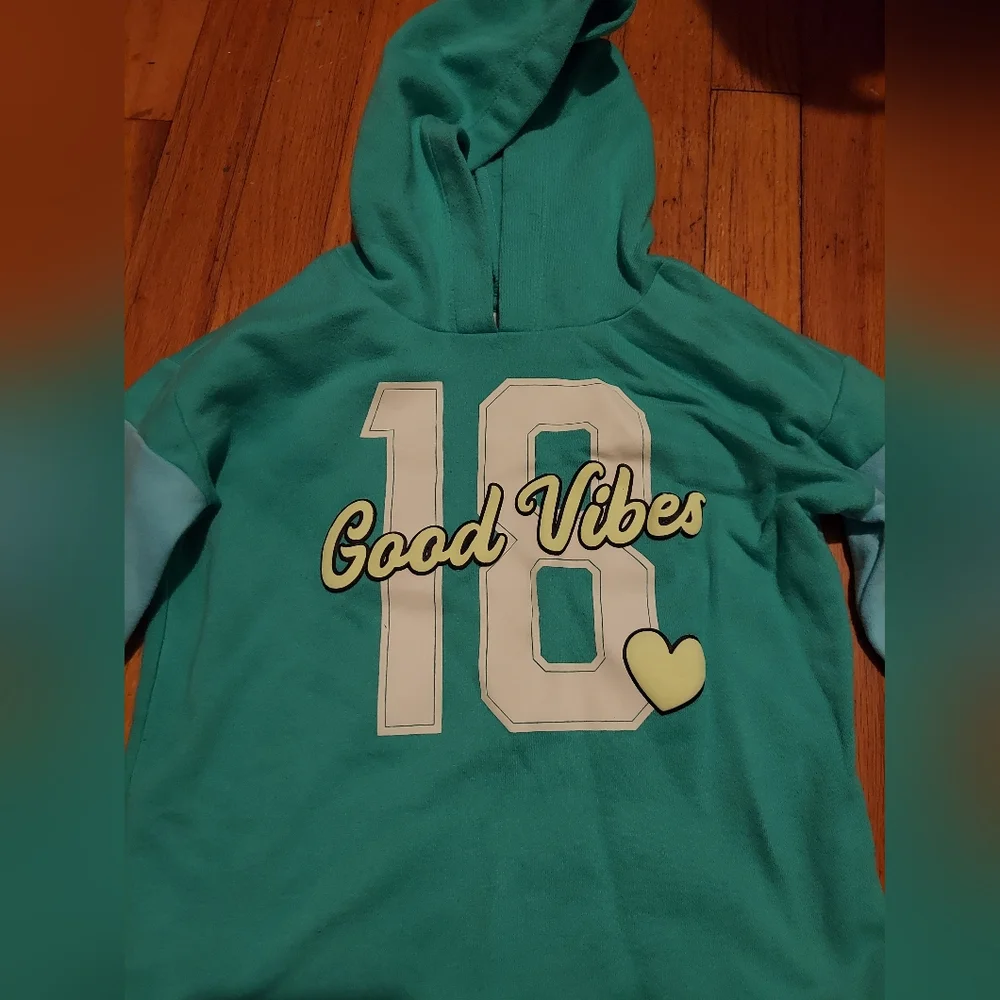 Children's Place Blue Girls Hoodie Size 5-6 Good Vibes Sweatshirt